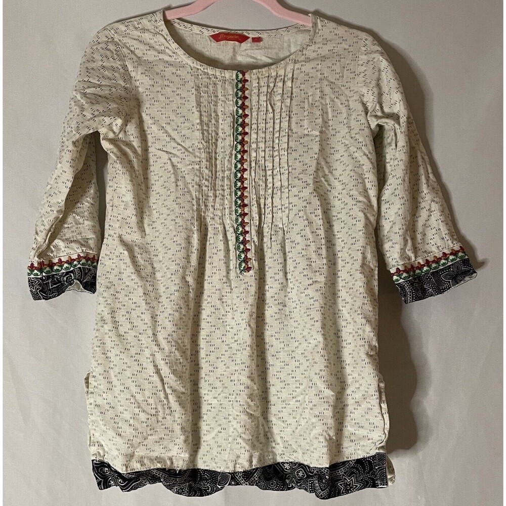 Morpankh Size Small Dharini Beige Indian Linen Embroidered Top Pintuck Floral